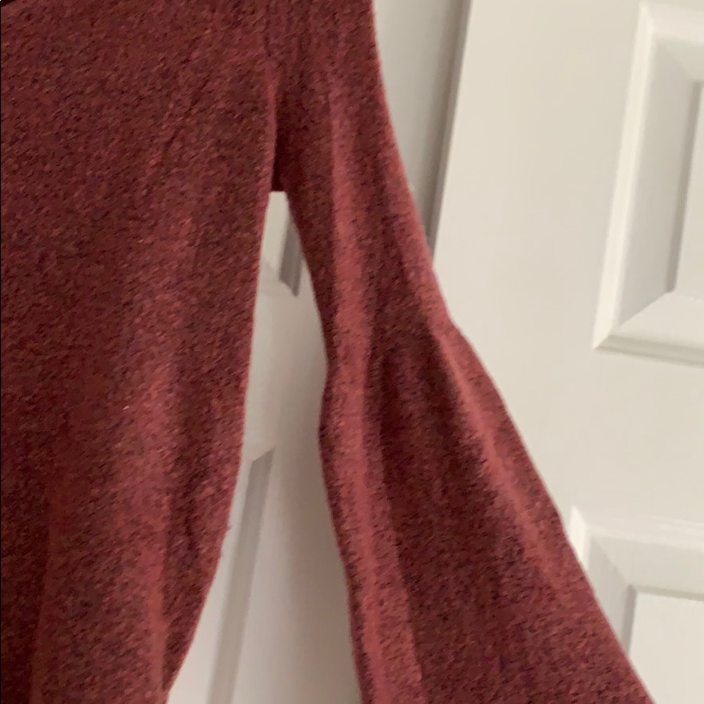 Sweater - Picture 6 of 7